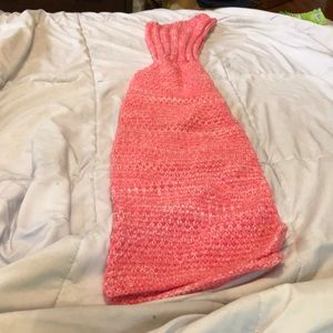 Mermaid blanket never used it is a small